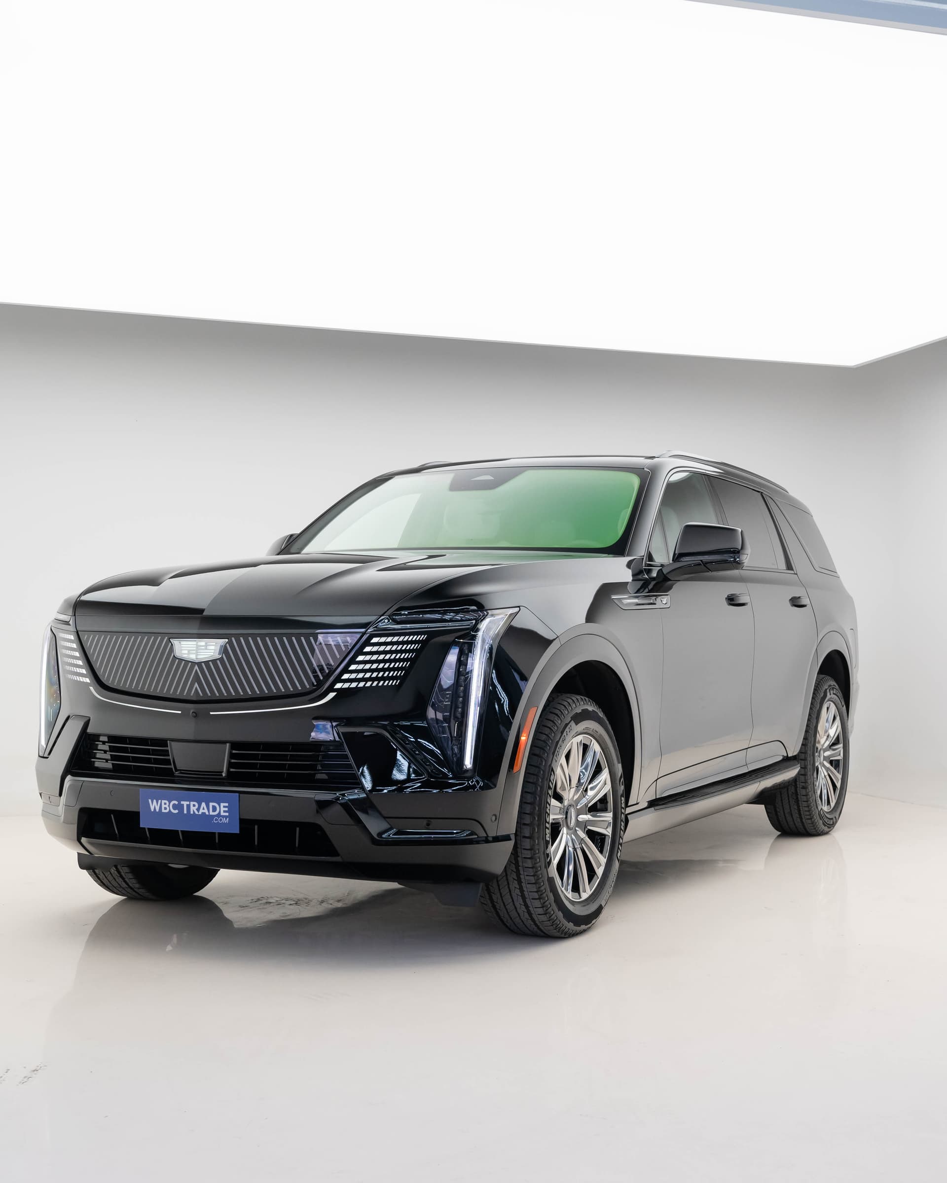 Cadillac Escalade IQL Sport