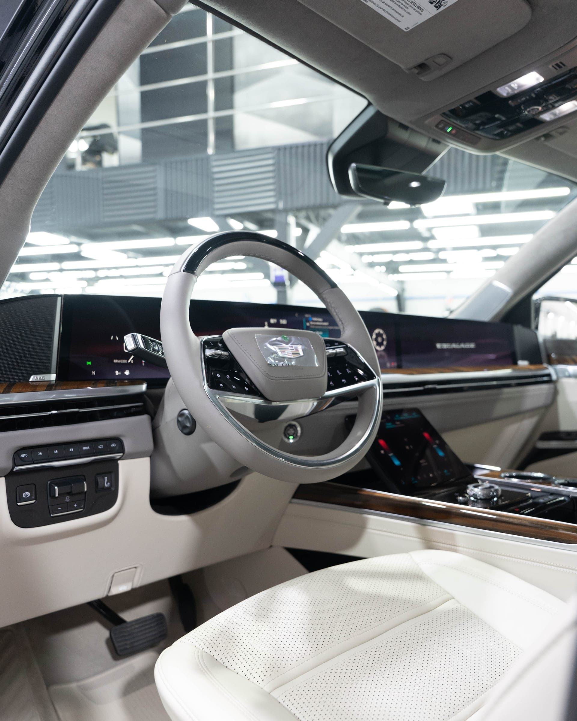 Cadillac Escalade Platinum Luxury - Foto 2