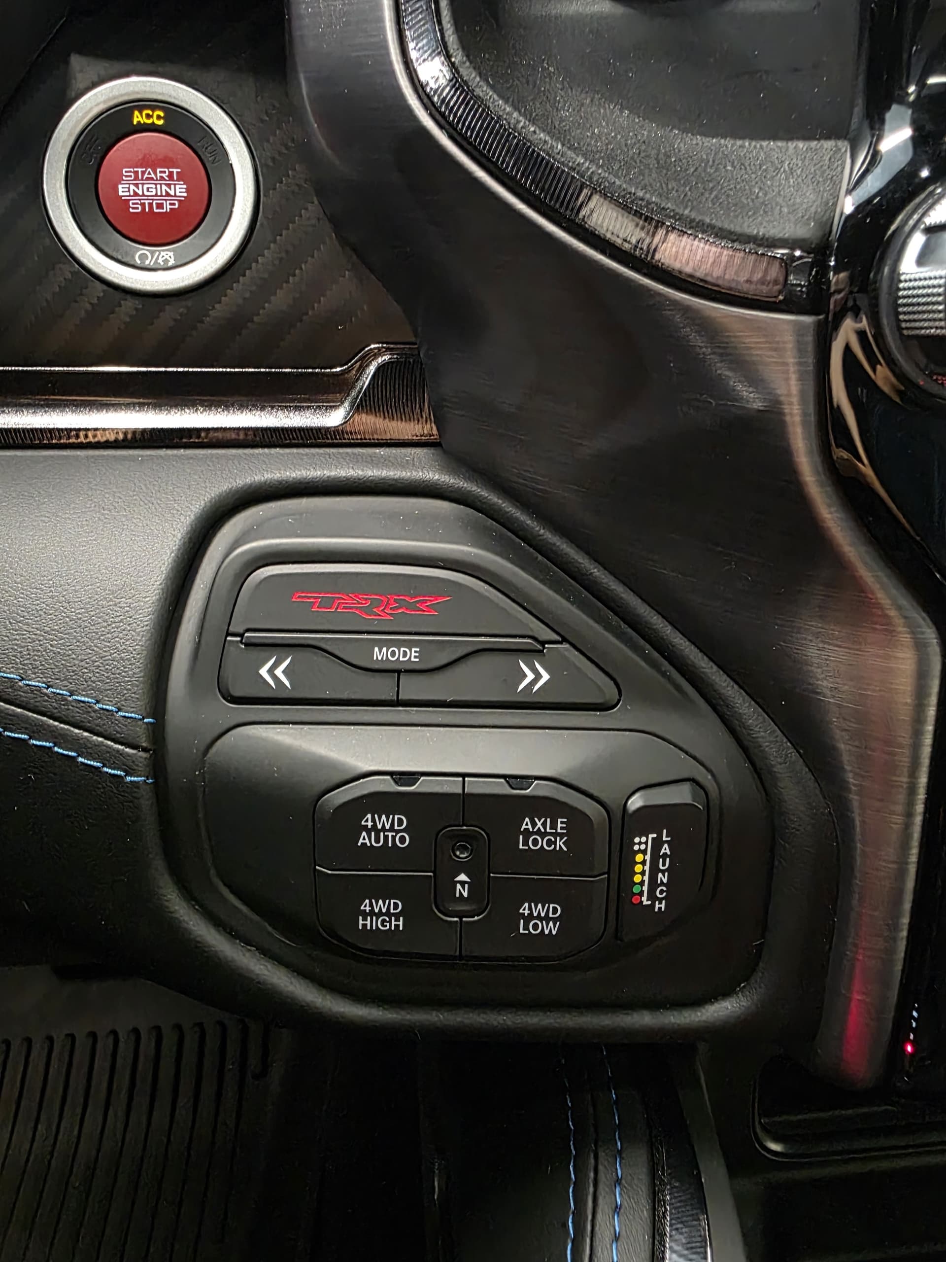 RAM 1500 TRX Lunar Edition - Foto 12