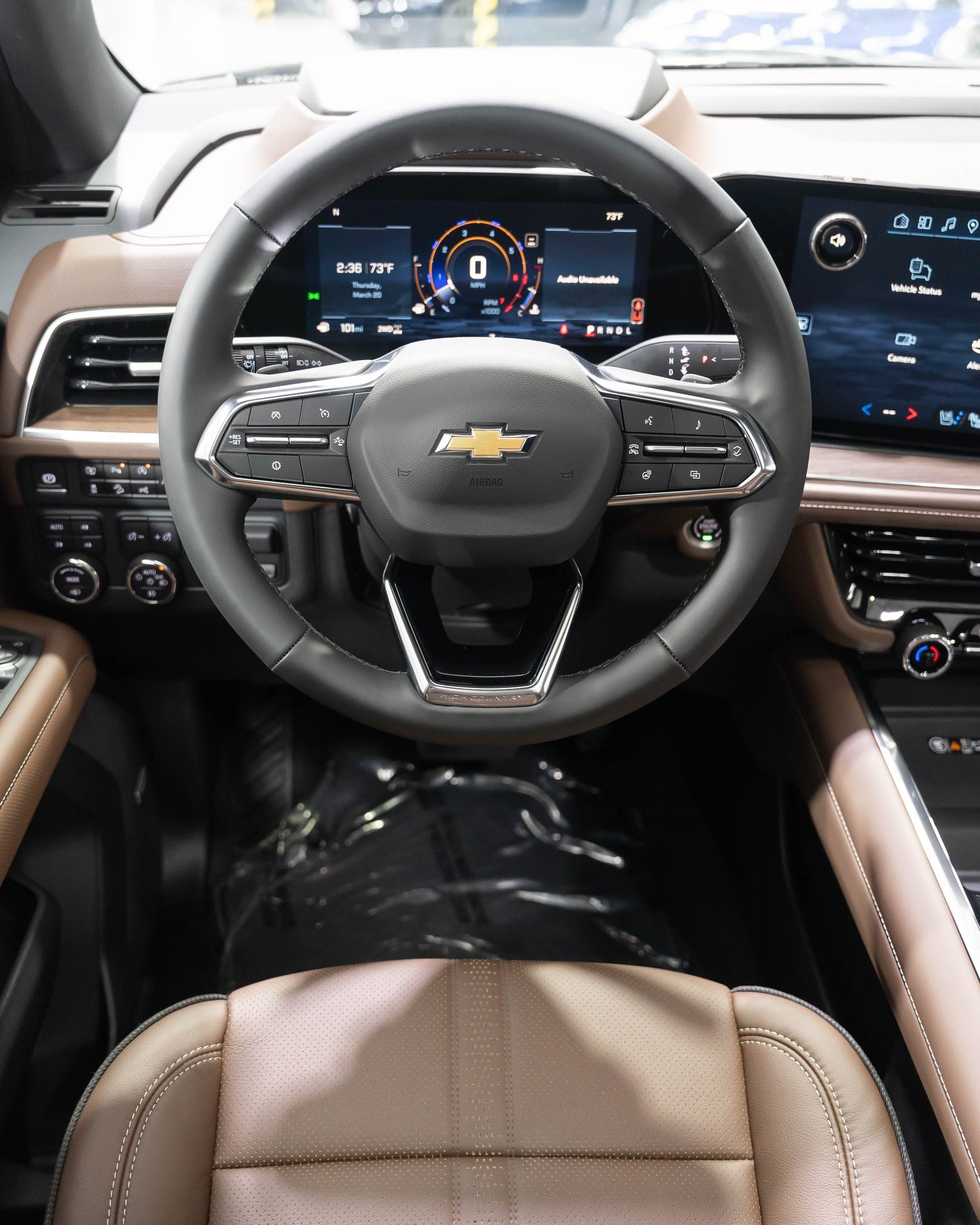Chevrolet Suburban High Country - Foto 12